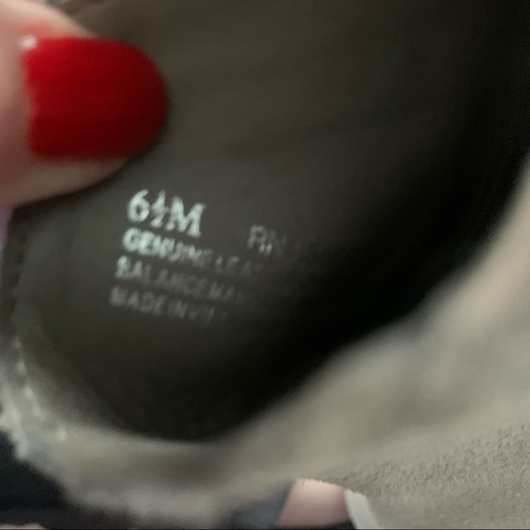 BP Taupe Suede Booties NWOT - Picture 6 of 7